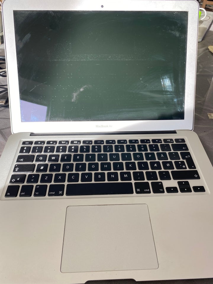 MacBook Pro, DESKTOP-HUI16PP,