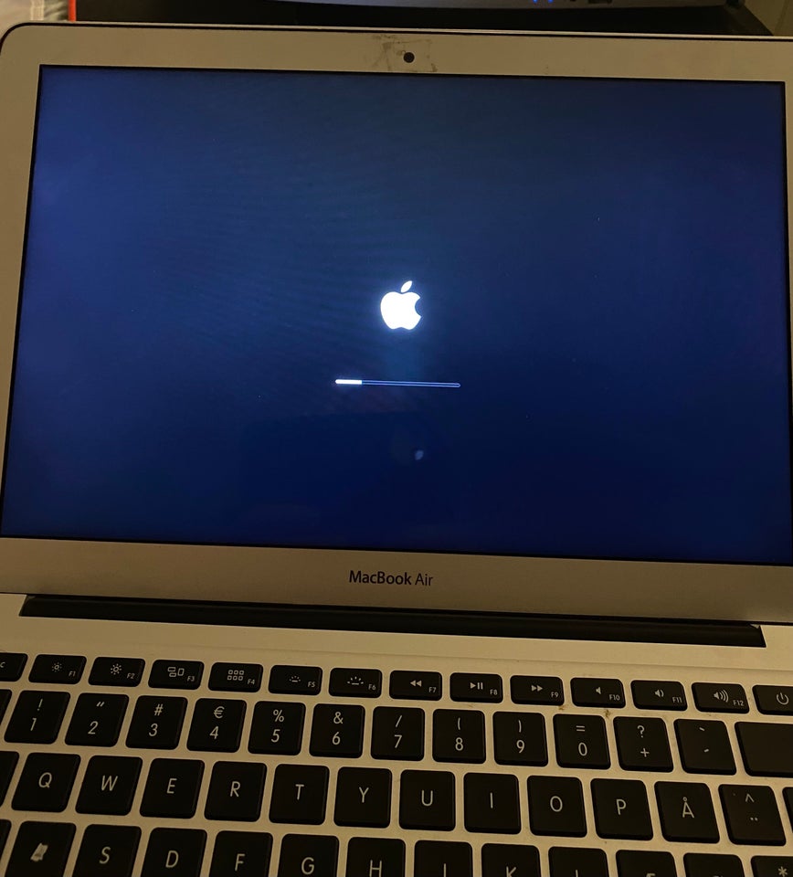 MacBook Pro, DESKTOP-HUI16PP,