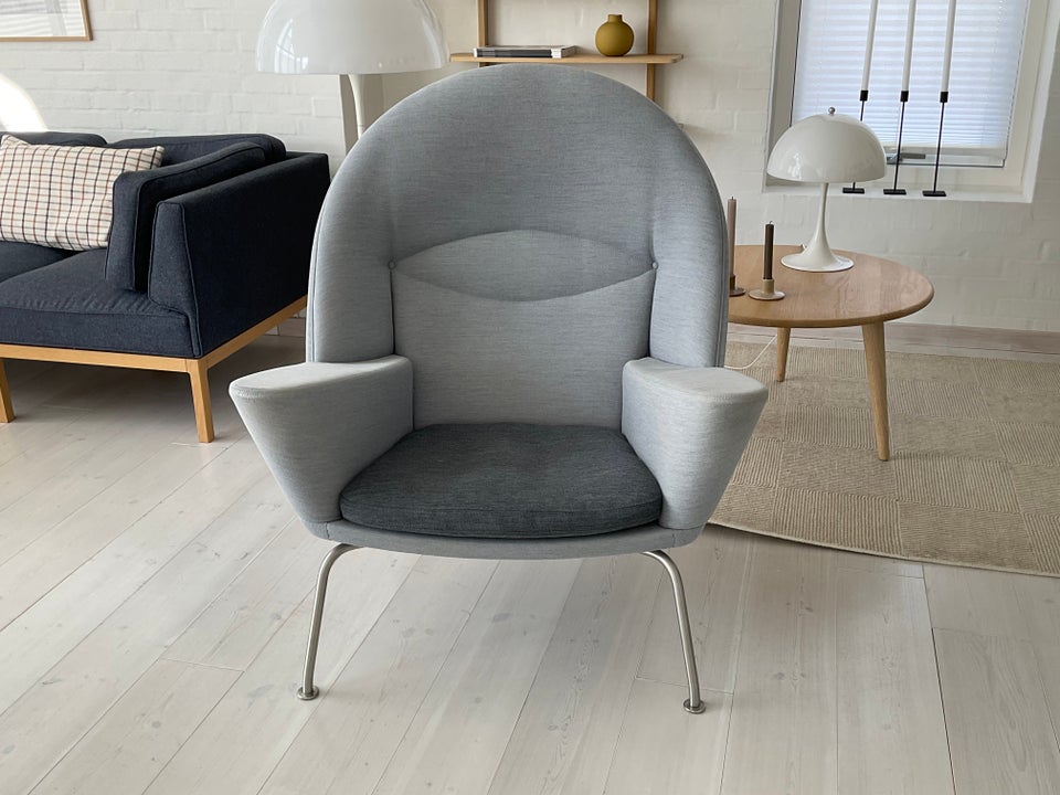 Hans J Wegner Oculus Chair ch468