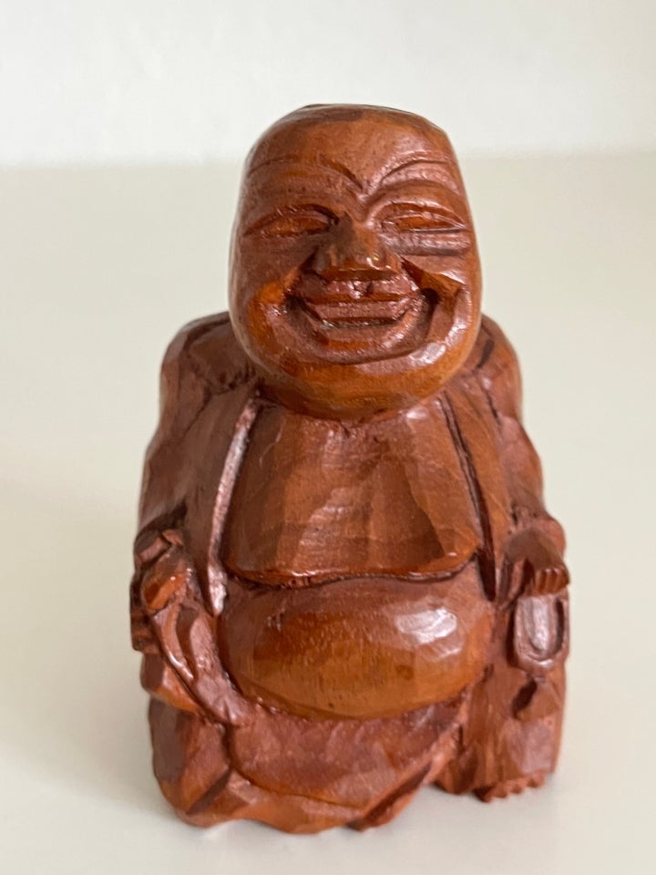 Flot Buddha i træ 10 cm