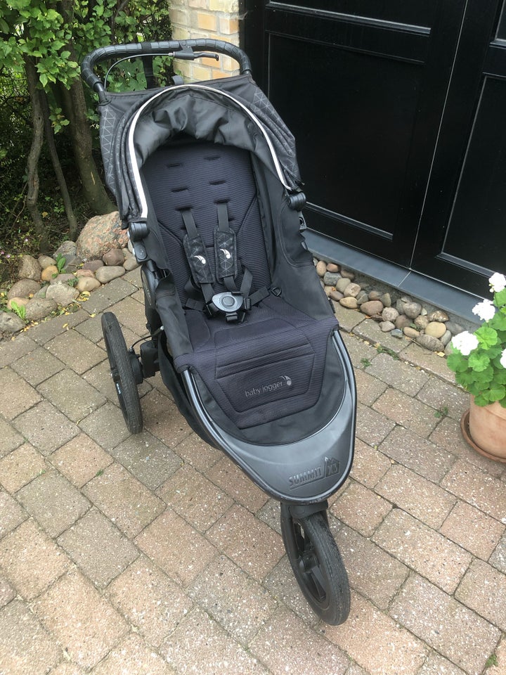 Babyjogger, Baby Jogger Summit X 3