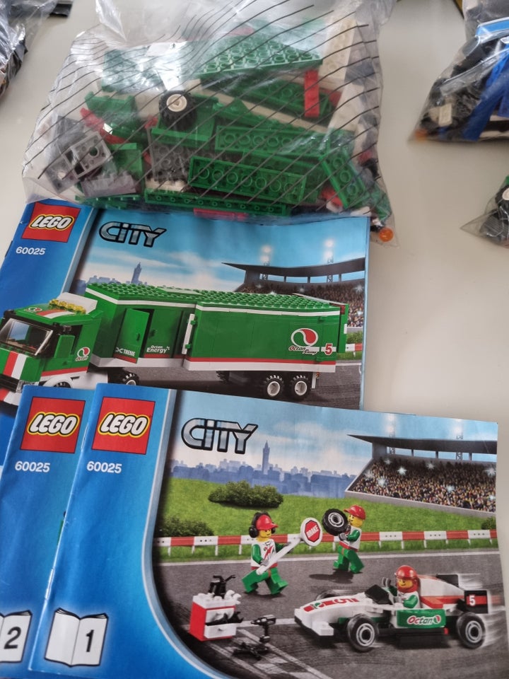 Lego City, 60025