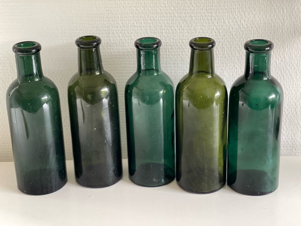 Gamle grønne flasker