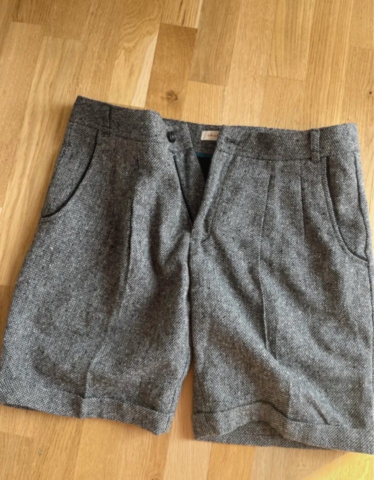 Shorts, Jackpot, str. 40