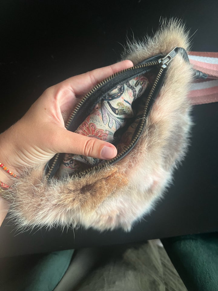 Crossbody, Cosy Concept Fur