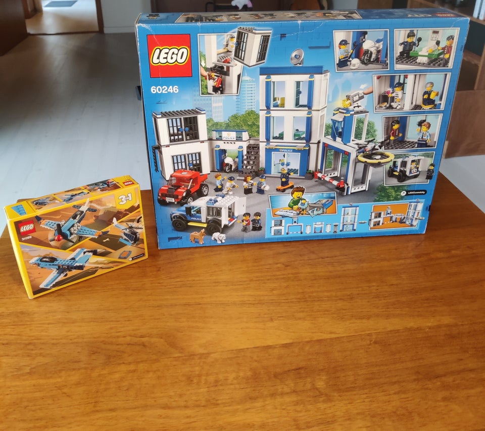 Lego City 60246