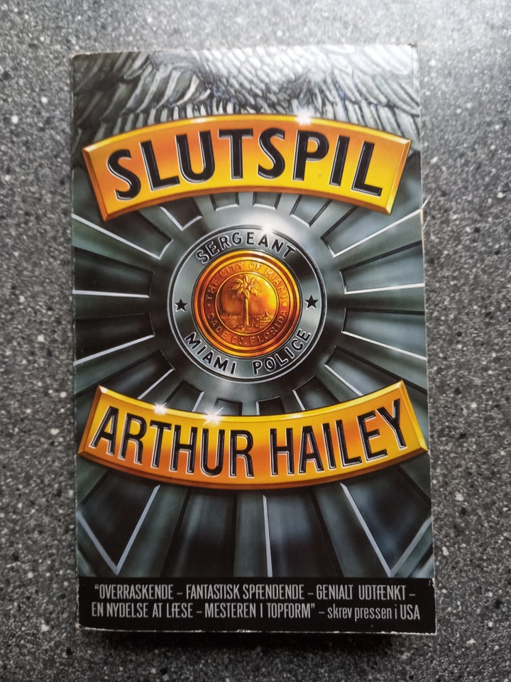 Slutspil, Arthur Hailey, genre: