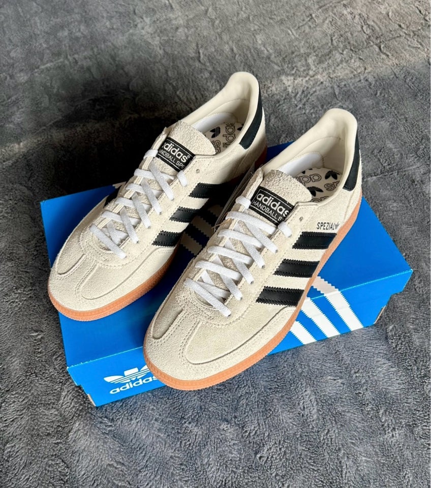 Sneakers, str. 38, Adidas