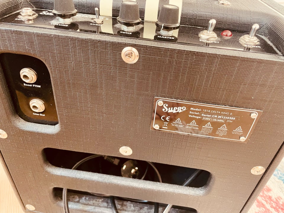 Guitarcombo, Supro 1818 Delta King