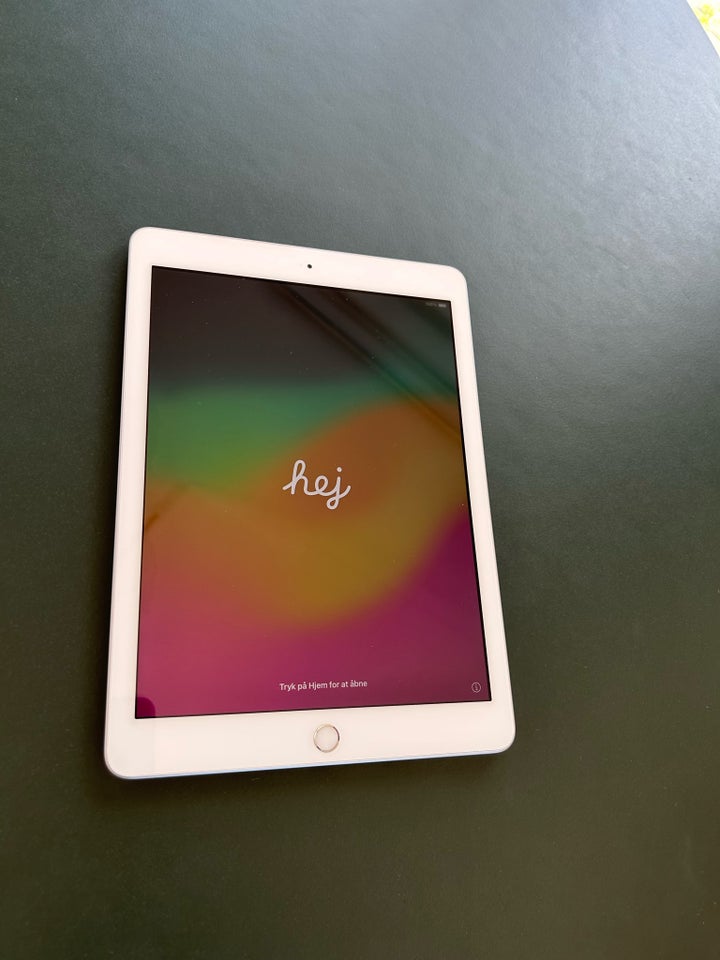 iPad 6, 128 GB, hvid