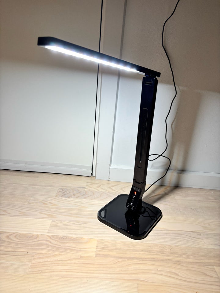 Skrivebordslampe, INLITE