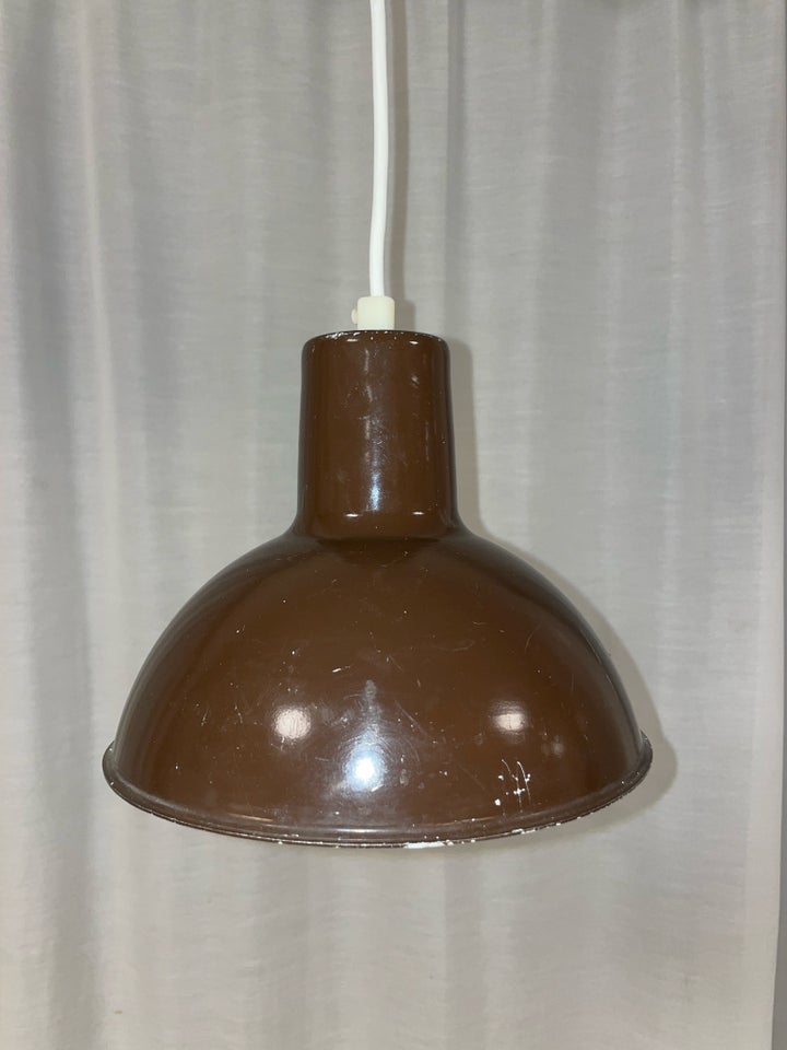 Anden loftslampe, Retro