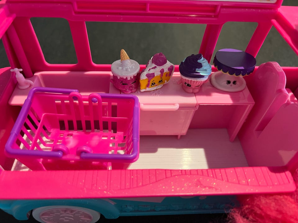 Polly Pocket, Isbil med diverse