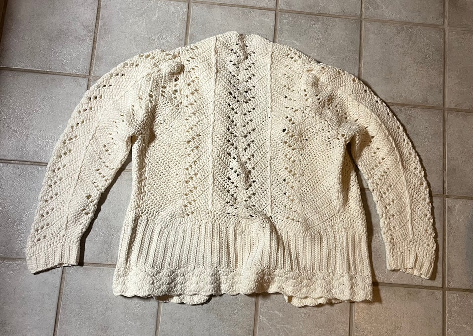 Cardigan, Jensen, str. 46