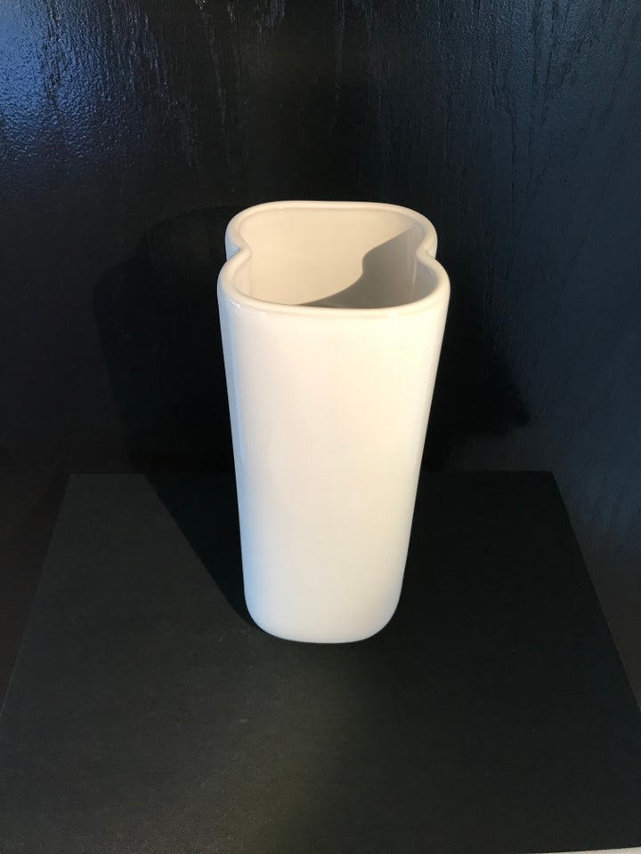 Vase Keramikvase / porcelænsvase