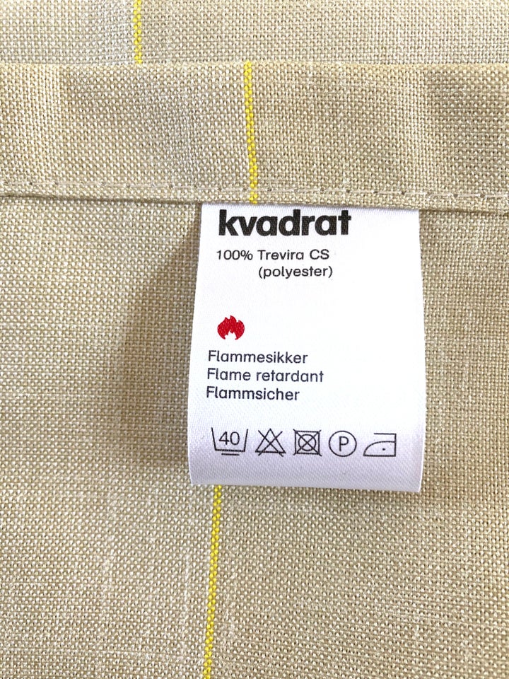 Stor ubrugt Kvadrat dug, KVADRAT