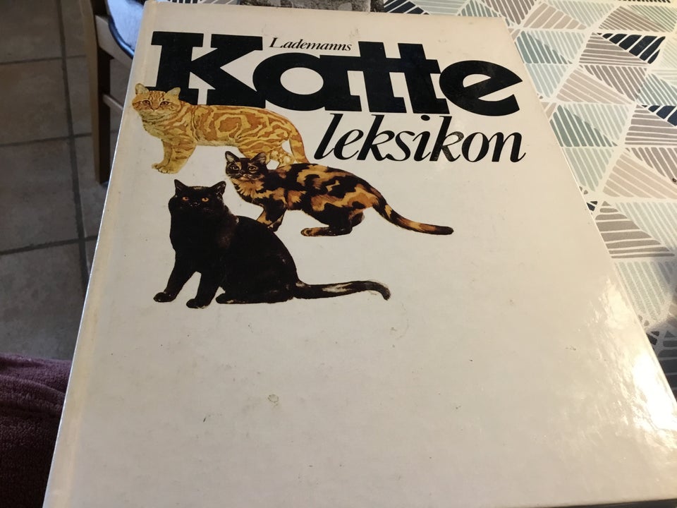 Katte leksikon, Lademann, emne: