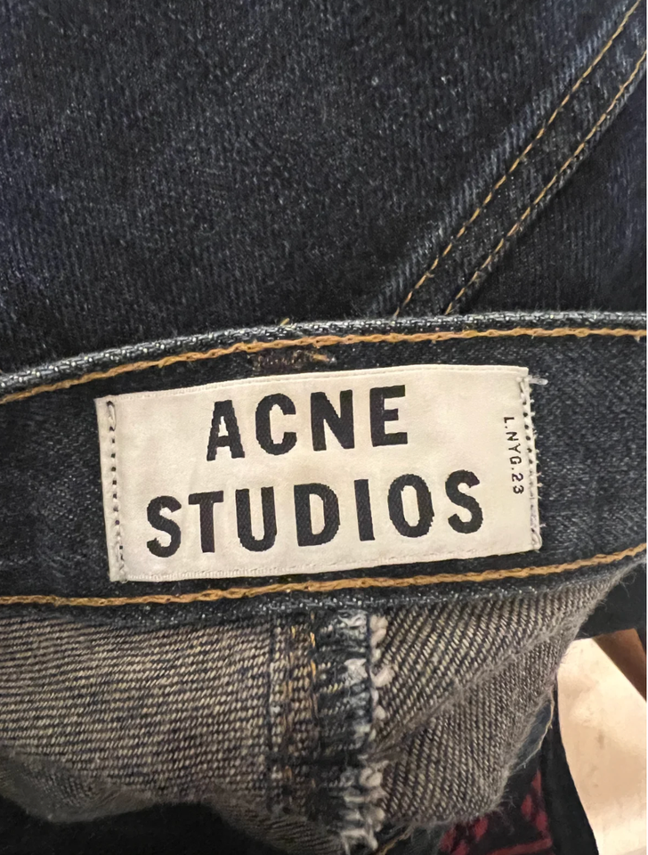 Jeans, Acne Studios, str. 31