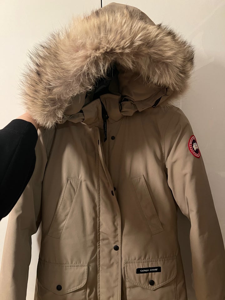 Parkacoat, str. 36, Canada Goose