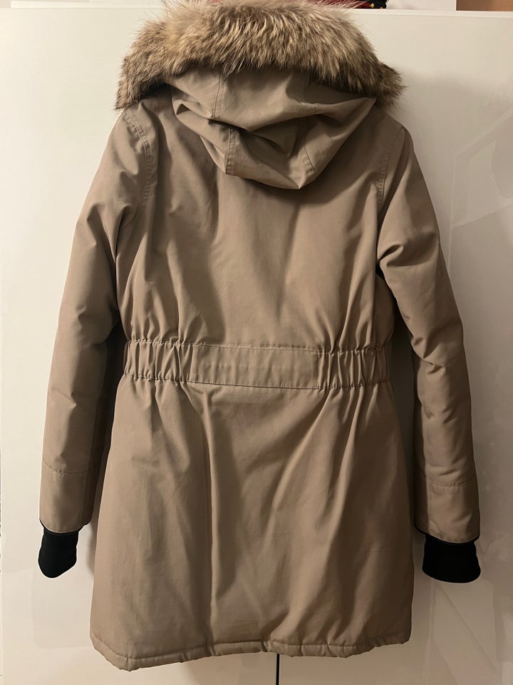 Parkacoat, str. 36, Canada Goose