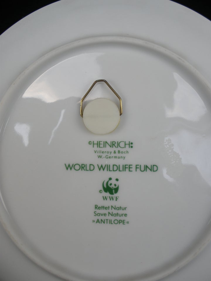 WWF Relief Platte Med Antiloper