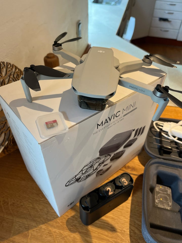 Drone DJI Mavic Mini Fly More