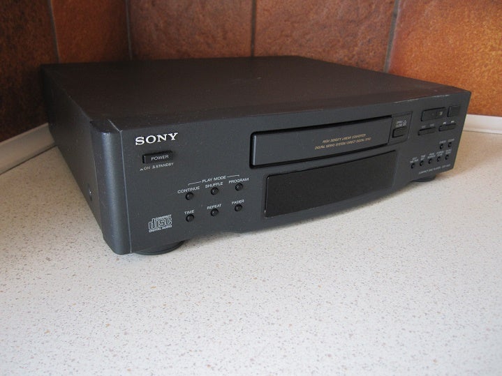 CD afspiller, Sony, CDP-M33