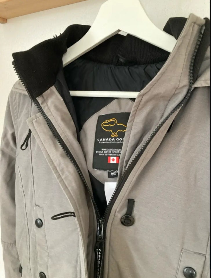 Frakke, str. 38, Canada Goose