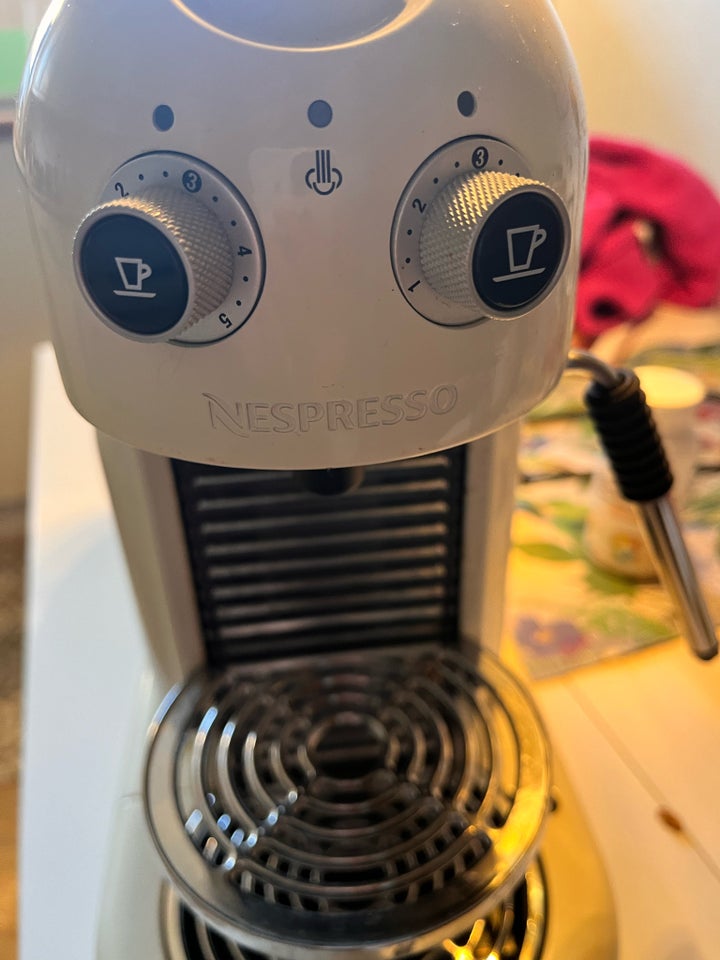 Ekspresso maskine med streamer ,