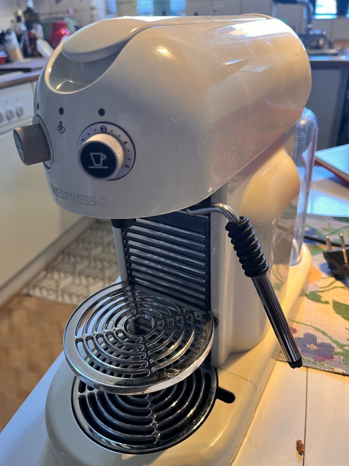 Ekspresso maskine med streamer ,