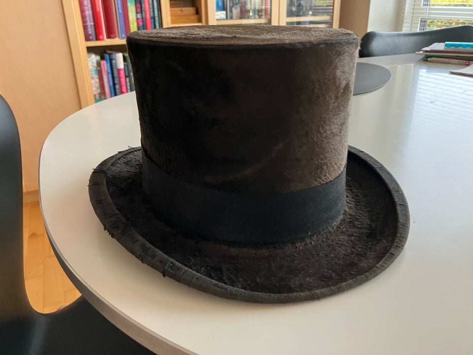 Hat, Henry  Co, str. 55