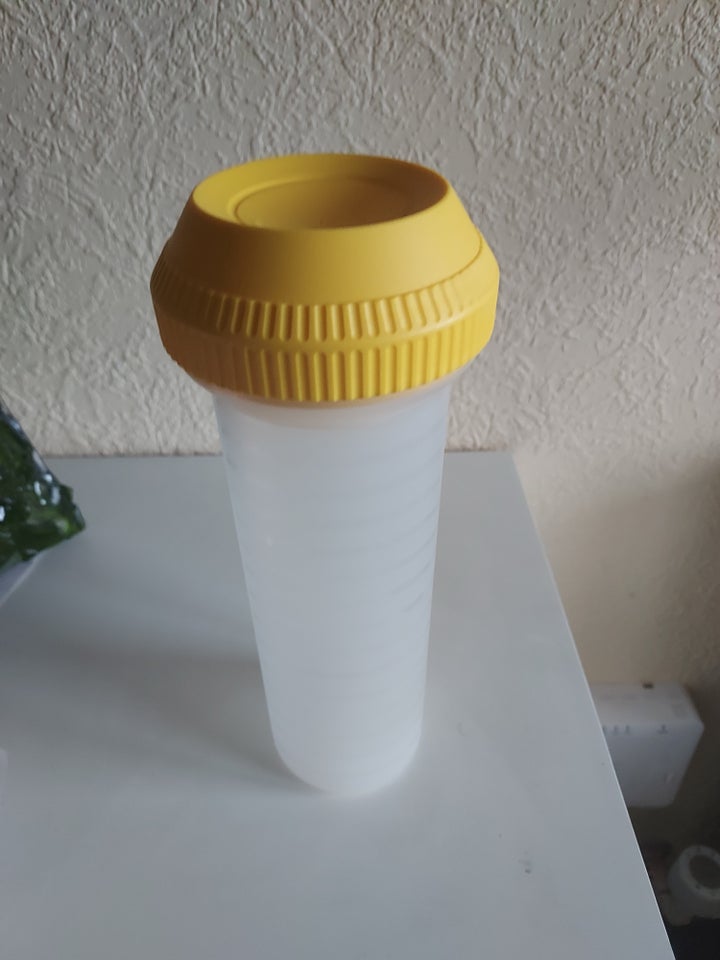 Plastik, Tupperware shaker,