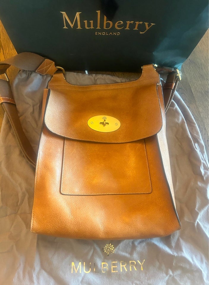 Crossbody Mulberry