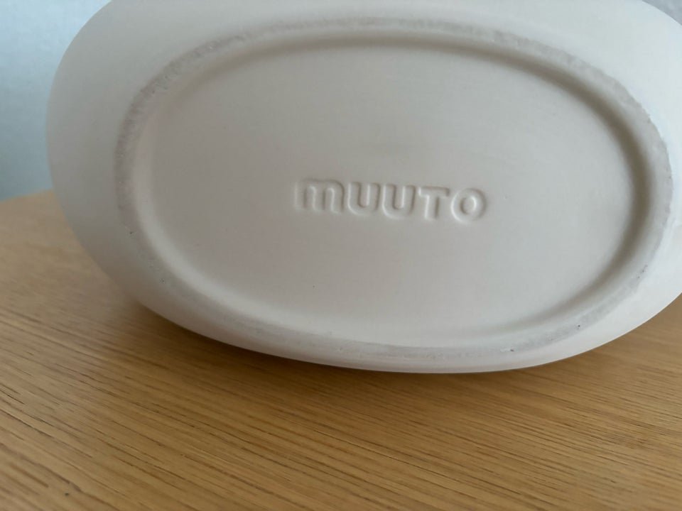 Vase, Muuto