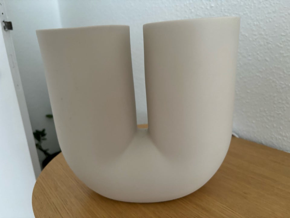 Vase, Muuto