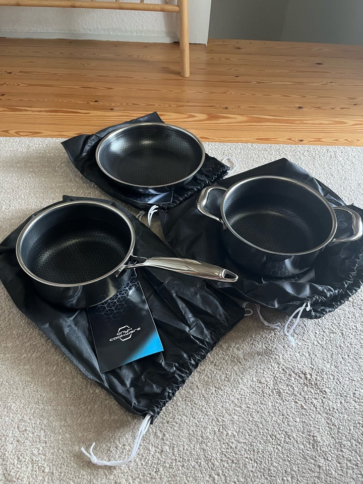 Gryder og pande, Onyx cookware