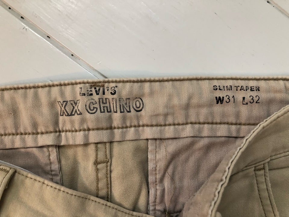 Chinos, Levi’s, str. 31