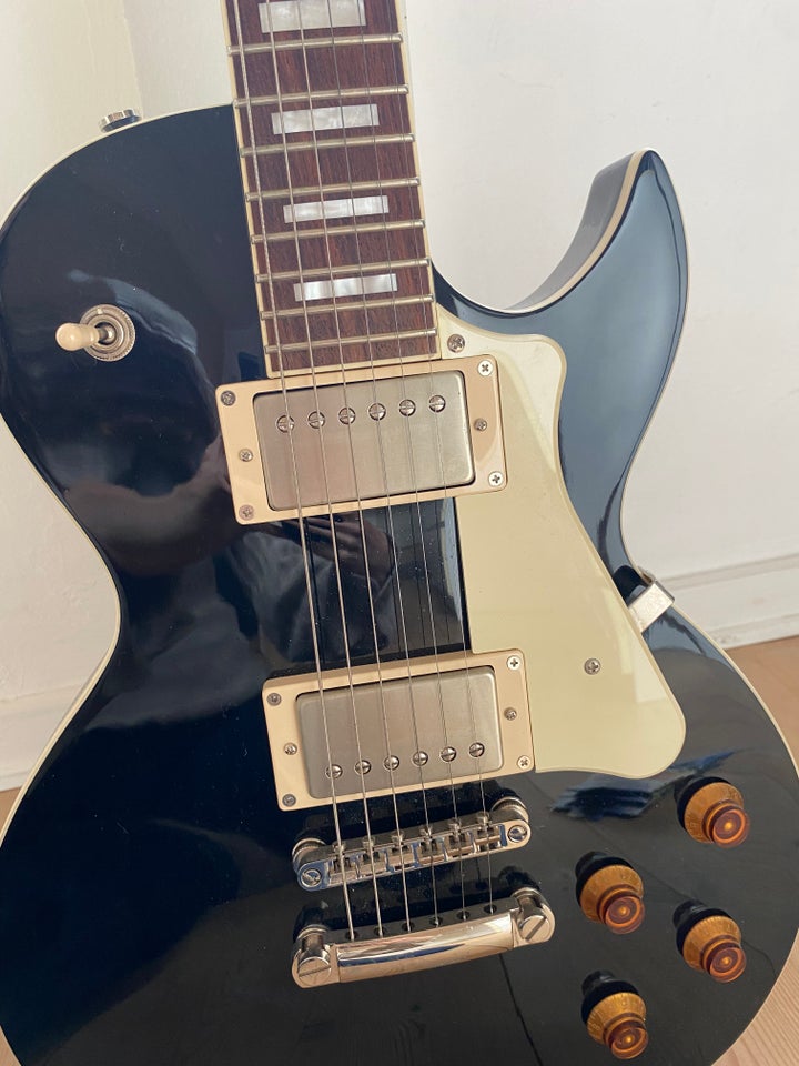 Elguitar, Cort Klassik rock cr100