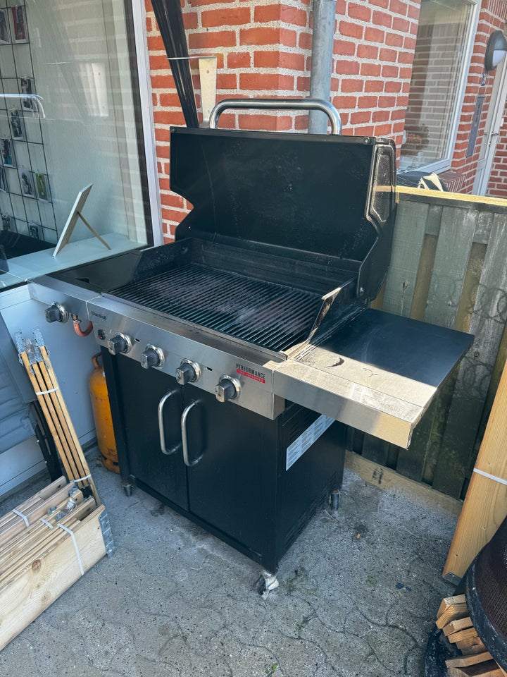 Gasgrill, Charbroil