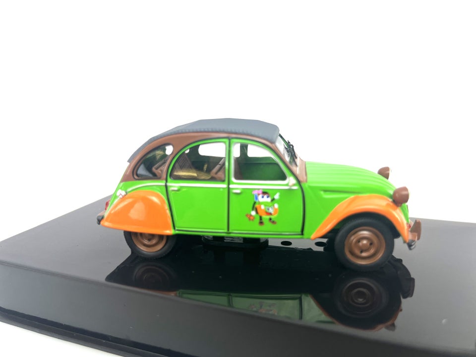 Modelbil, Citroën 2CV 1978, IXO