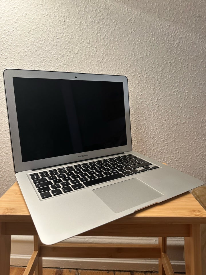 MacBook Air, Primo 2015, 1,6 GHz