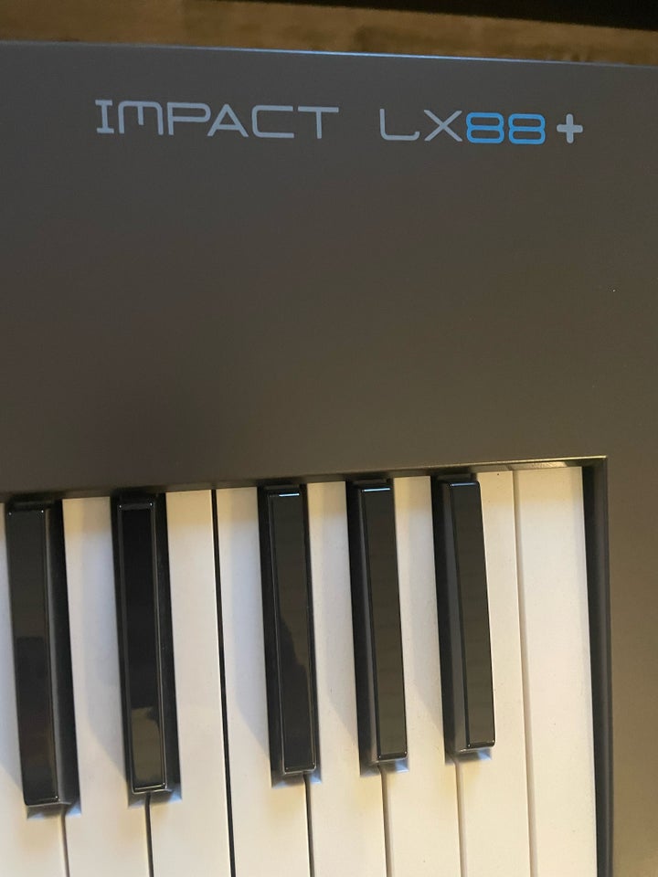 Keyboard Nektar IMPACT LX88+