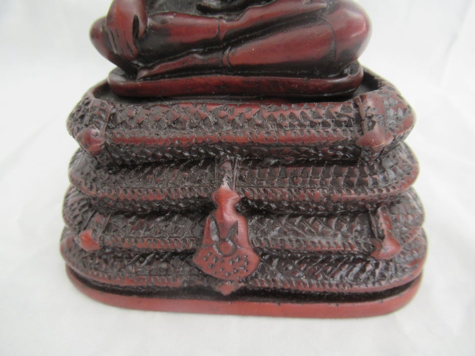 Stor buddhistisk Støbt Figur 22 cm