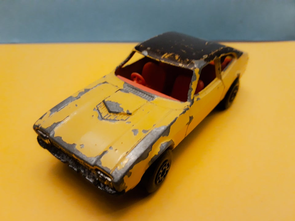 Modelbil, Matchbox Ford Capri II