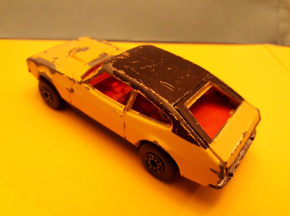 Modelbil, Matchbox Ford Capri II