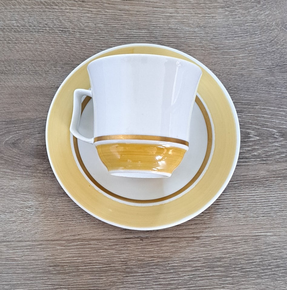 Porcelæn Kaffekop med underkop