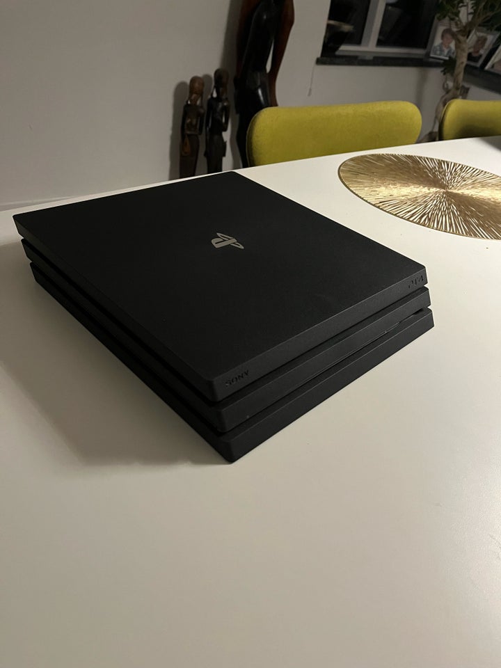 Playstation 4 Pro, Ps4 Pro, God