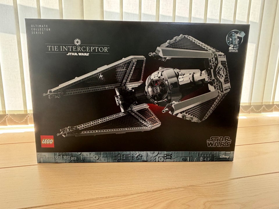 LEGO 75382 - TIE Interceptor™