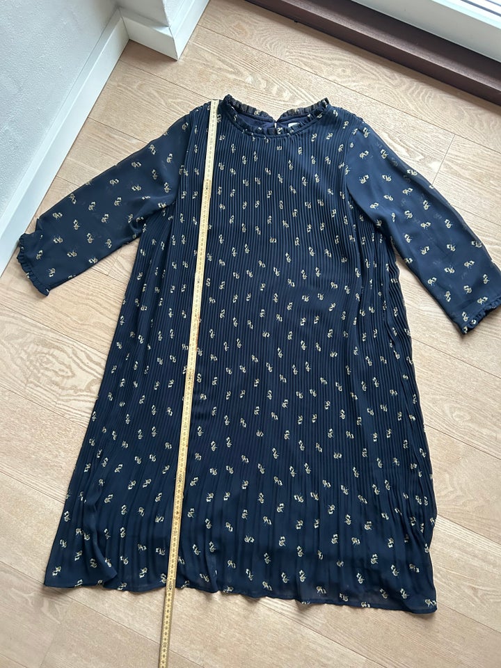 Anden kjole InWear (str 40) str