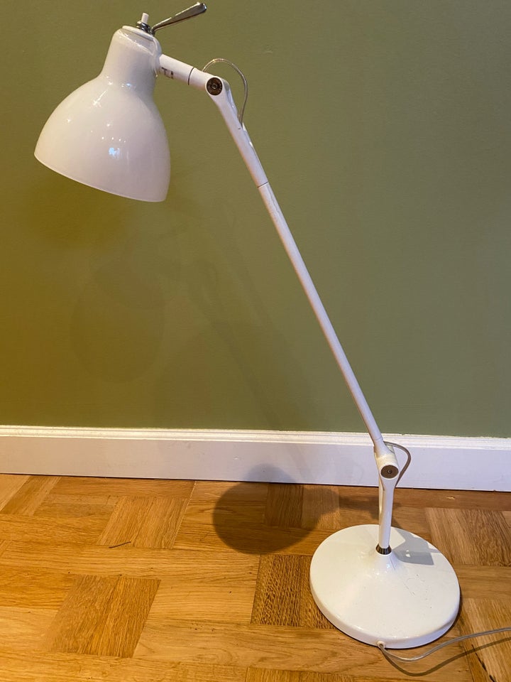 Skrivebordslampe